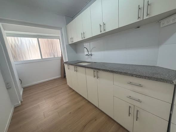 3 room rental in Old North - Photo 3
