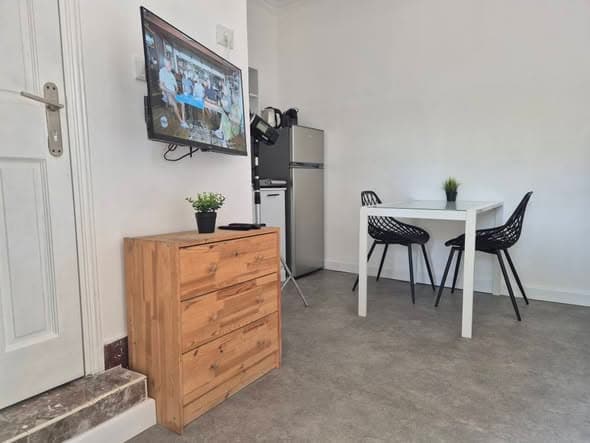 1 room rental in Lev HaIr
