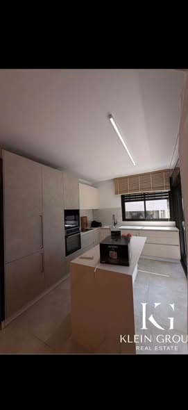 2 room rental in Old North