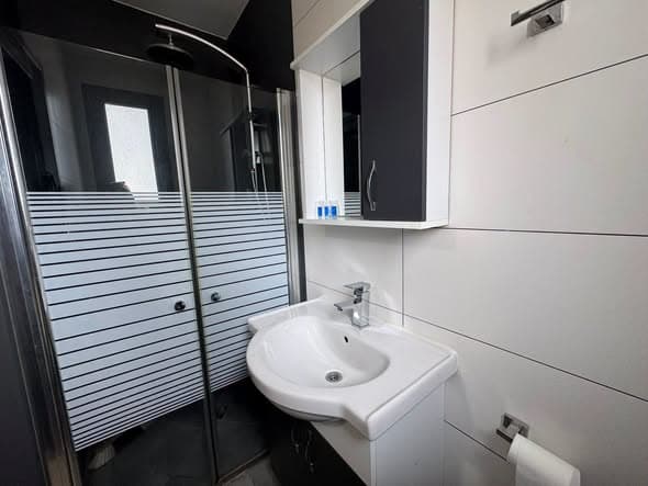  rental in Florentin - Photo 4