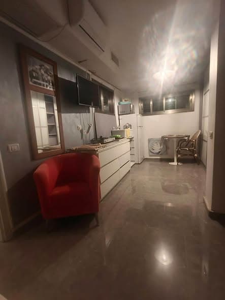1 room rental in Ramat Aviv