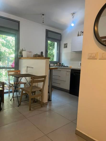 2 room rental in Florentin - Photo 4