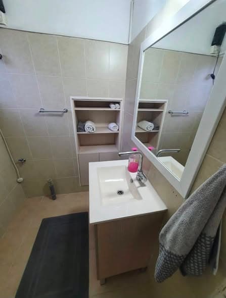 3 room rental in Old North - Photo 1