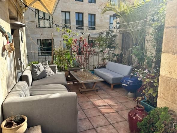 4 room rental in Jaffa - Photo 1