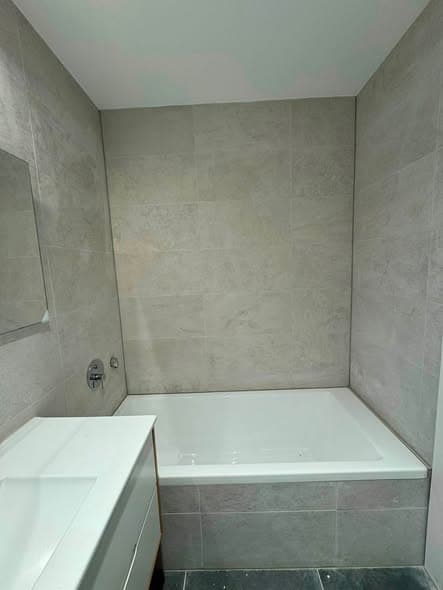 2 room rental in Lev HaIr - Photo 1