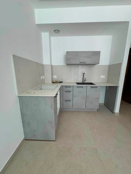 2 room rental in Lev HaIr - Photo 3