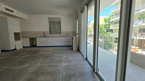 4 room rental in Old North - Photo 1