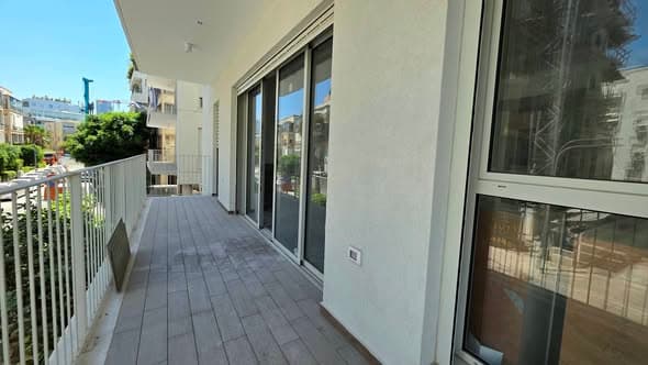 4 room rental in Old North - Photo 3