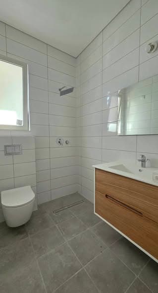 4 room rental in Old North - Photo 4