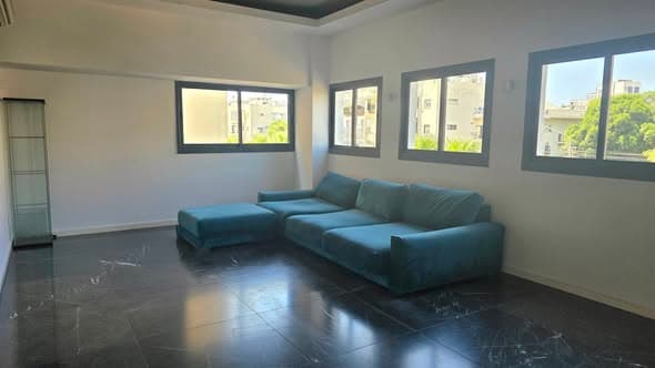3 room rental in Old North - Photo 2