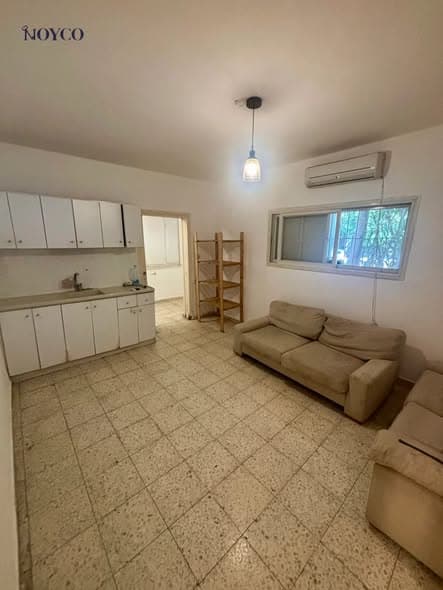 2 room rental in Old North - Photo 1