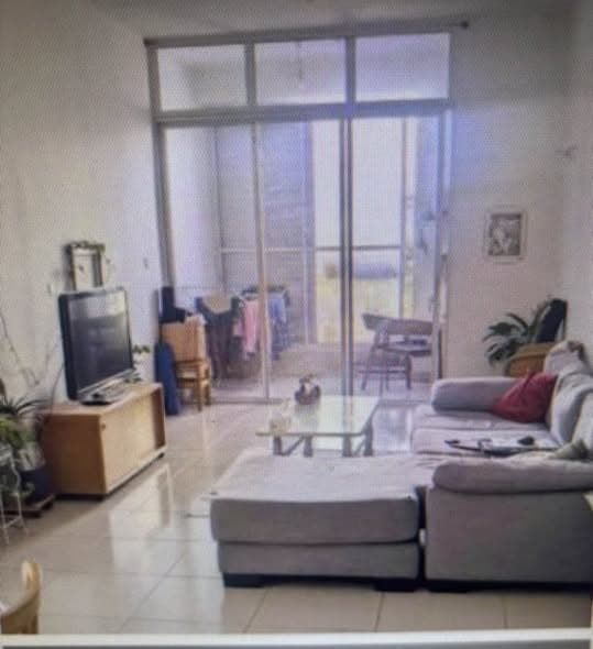 4 room rental in Old North - Photo 2