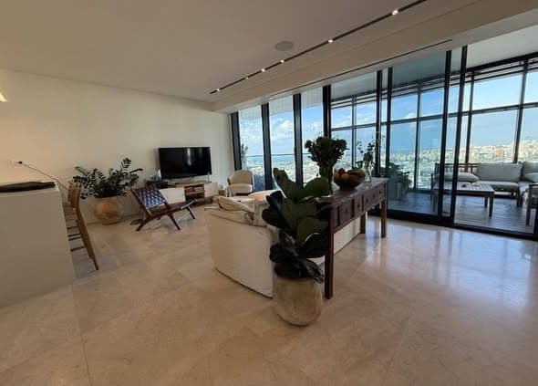 3 room rental in Old North - Photo 2