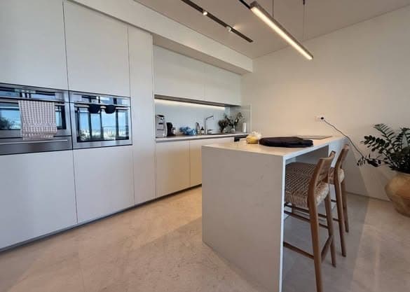 3 room rental in Old North - Photo 4