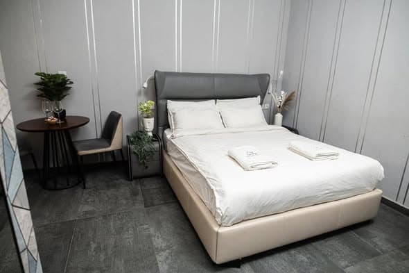 1 room rental in Lev HaIr