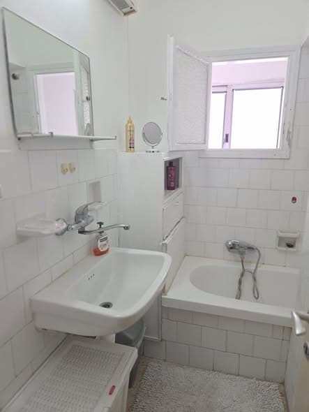 2 room rental in Old North