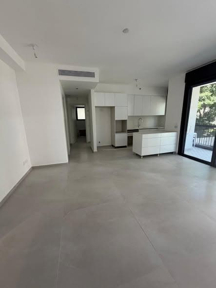 4 room rental in Old North