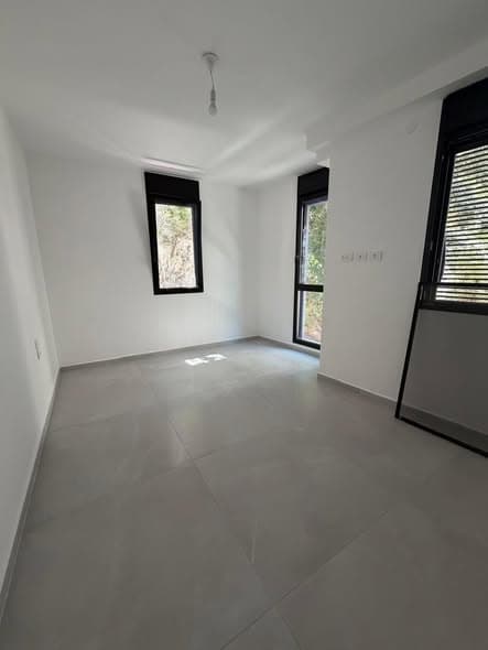 4 room rental in Old North