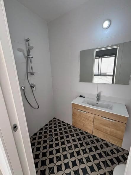 3 room rental in Old North