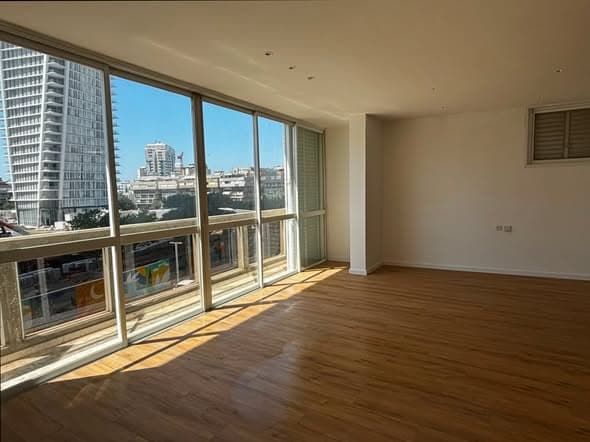 5 room rental in Old North