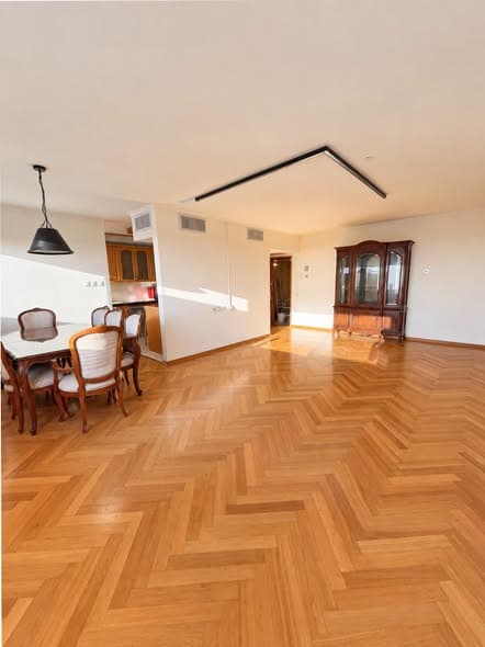3 room rental in Old North - Photo 4