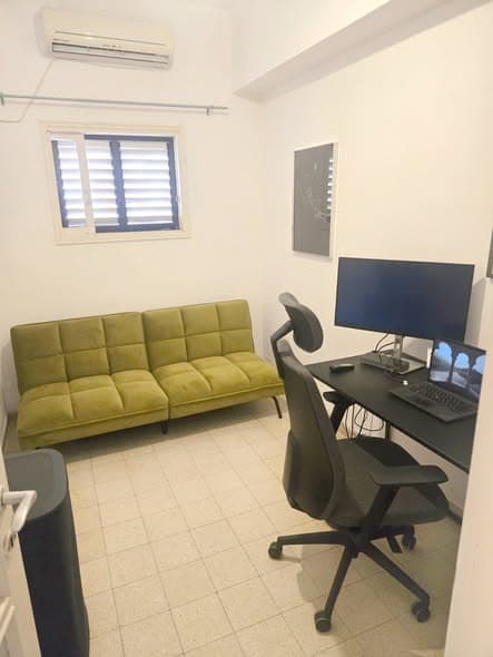 3 room rental in Lev HaIr - Photo 2