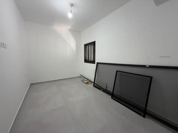 4 room rental in Old North - Photo 4
