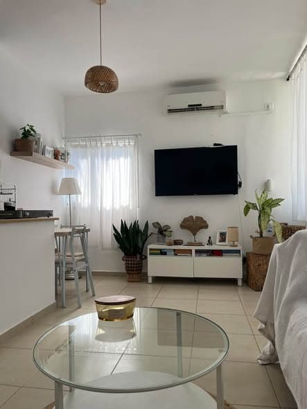 2 room rental in Old North - Photo 2