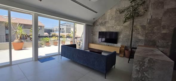 4 room rental in Neve Tzedek - Photo 1