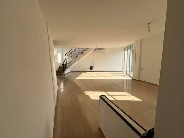 3 room rental in Ramat Aviv
