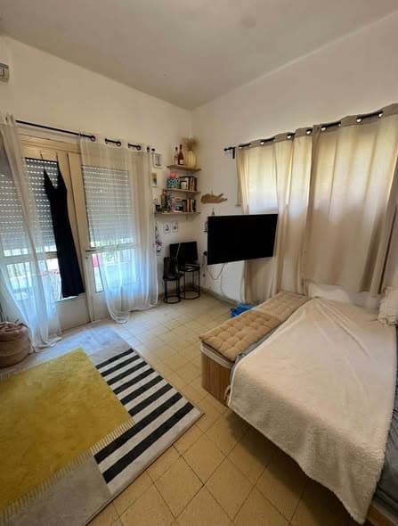 1 room rental in Lev HaIr