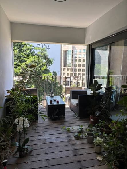 2 room rental in Lev HaIr