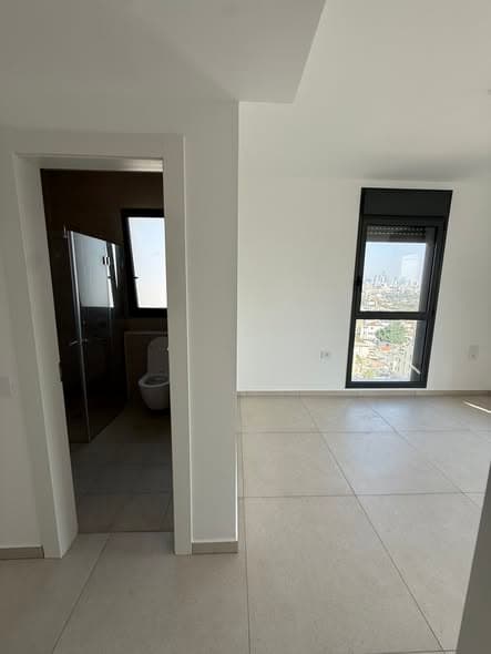 4 room rental in Jaffa
