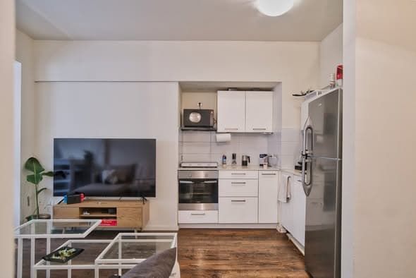 2 room rental in Lev HaIr