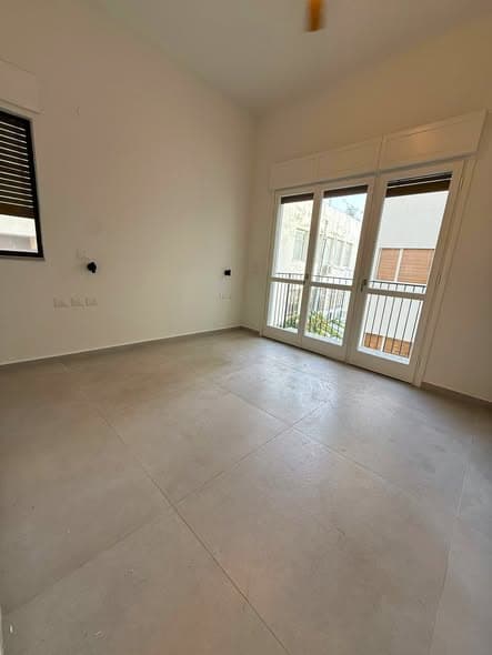 2 room rental in Neve Tzedek