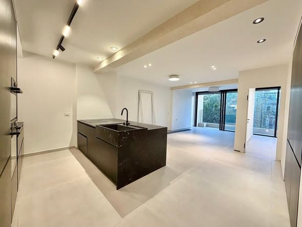 4 room rental in Jaffa