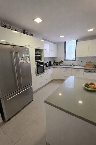 4 room rental in Ramat Aviv