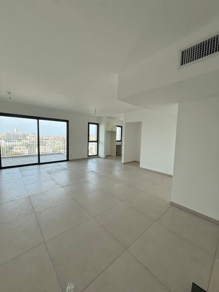 5 room rental in Jaffa