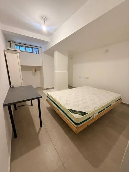4 room rental in Old North