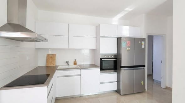 6 room rental in Old North
