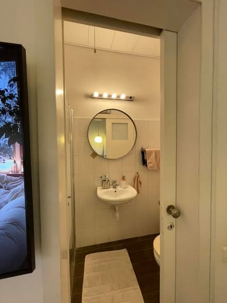 3 room rental in Neve Tzedek