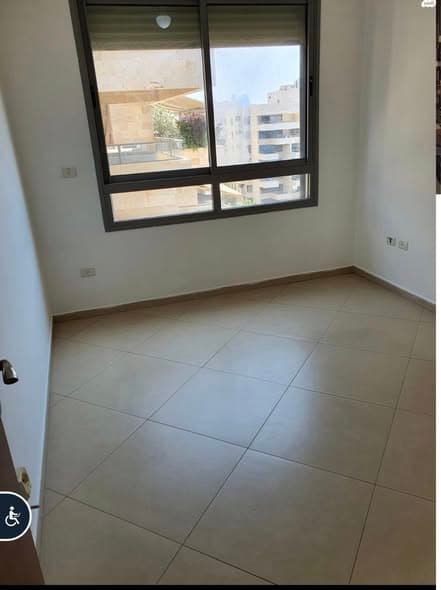 5 room rental in Ramat Aviv