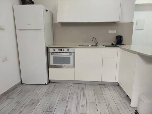 1 room rental in Jaffa