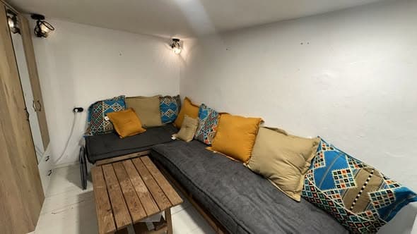 1 room rental in Neve Tzedek