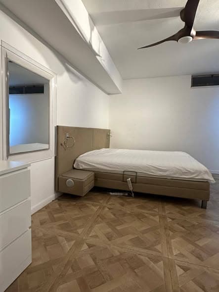 1 room rental in Neve Tzedek