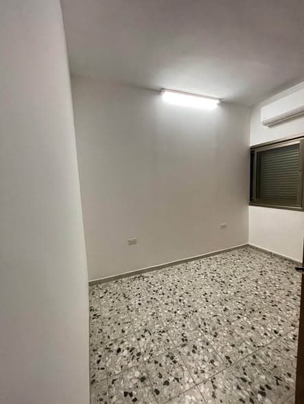 3 room rental in Kerem HaTeimanim