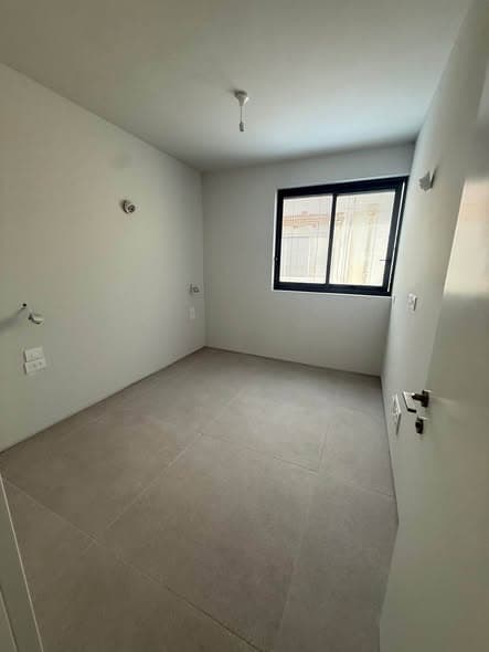 3 room rental in Kerem HaTeimanim