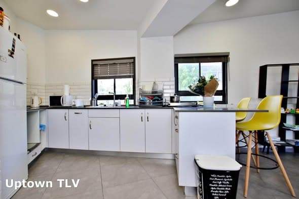 3 room rental in Neve Tzedek
