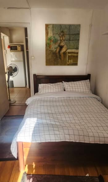 2 room rental in Neve Tzedek