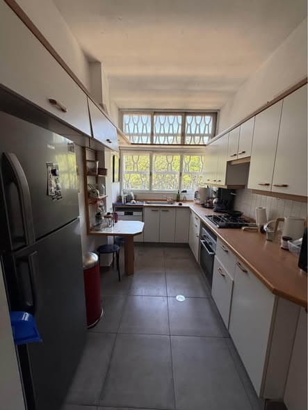4 room rental in Old North